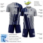 Maillot de football personnalisé à sublimation, lignes grises, bleu marine et blanc